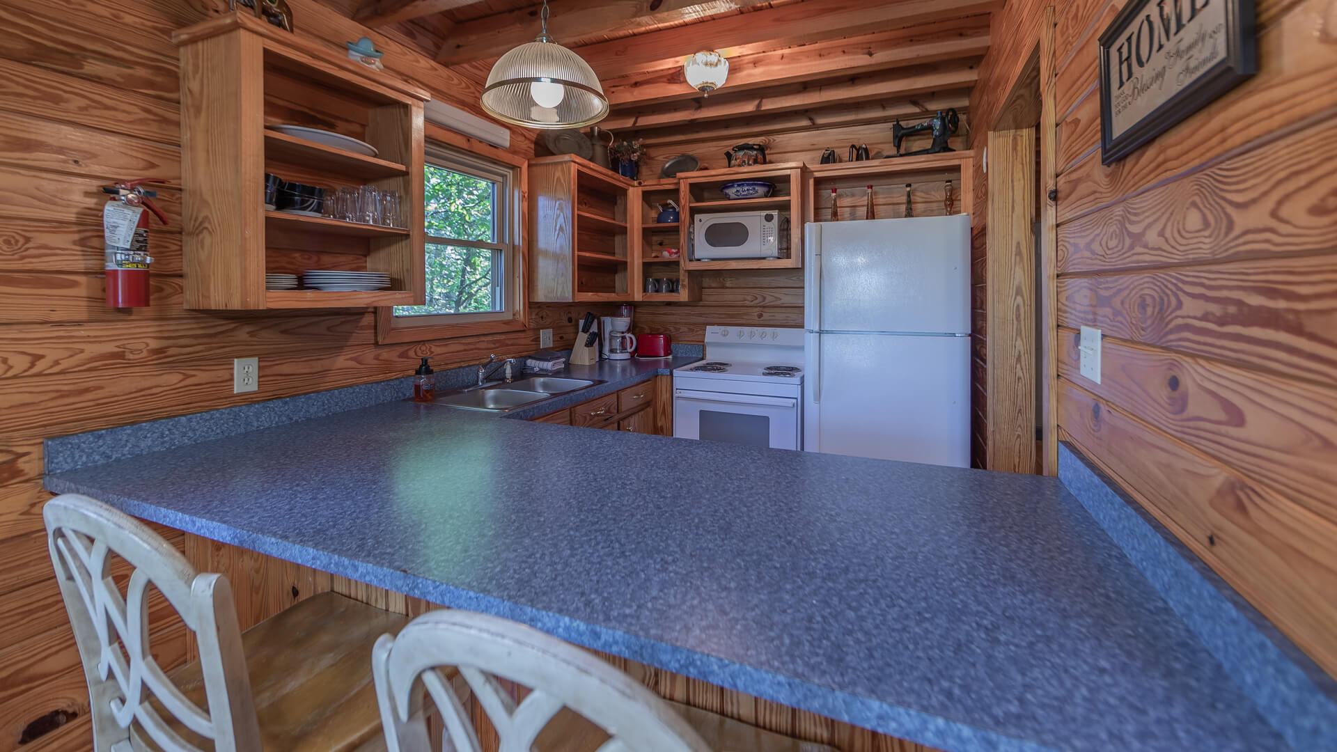 RiverView Cabins and Canoes Home Sweet Home Cabin