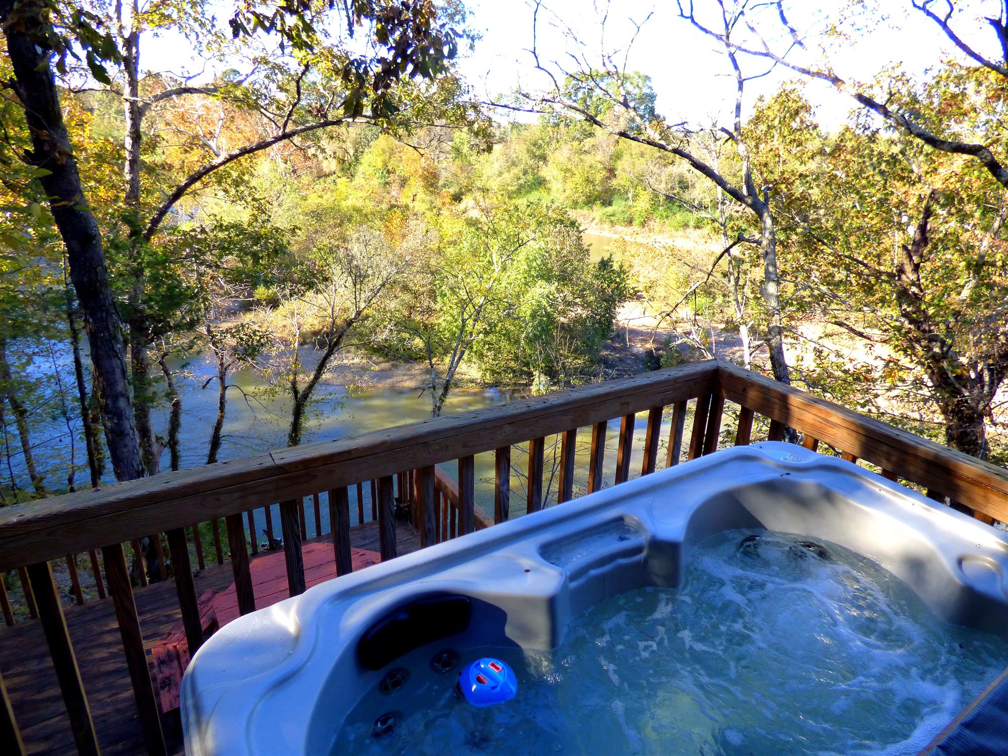 RiverView Cabins and Canoes Home Sweet Home Cabin