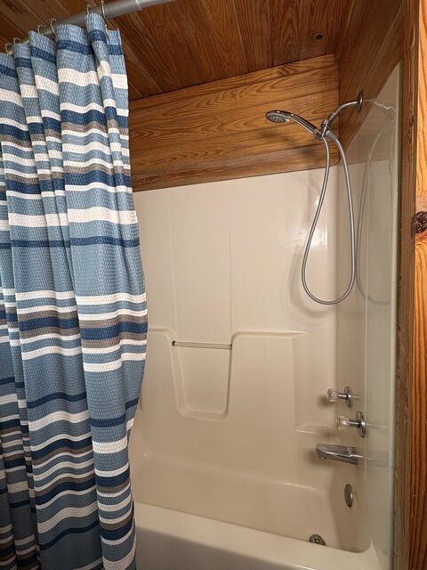 Image 11 for 07) Home Sweet Home (sleeps 6)