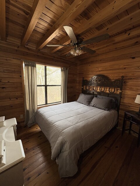 Image 4 for 01) The Ranch House                    (sleeps 6)