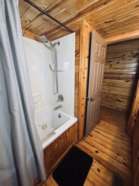 Image 7 for 09) Gone Fishin' Cottage (sleeps 6)