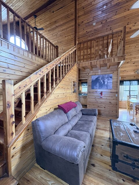 Image 5 for 01) The Ranch House                    (sleeps 6)