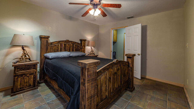 Image 12 for 14) The Hideout (Sleeps 24)