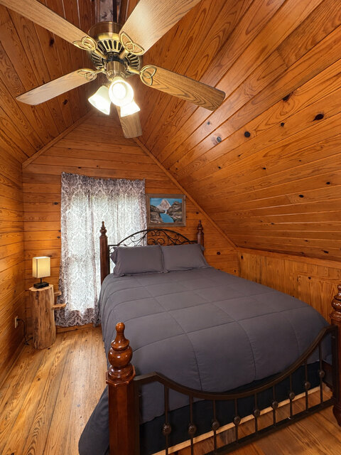 Image 10 for 07) Home Sweet Home (sleeps 6)
