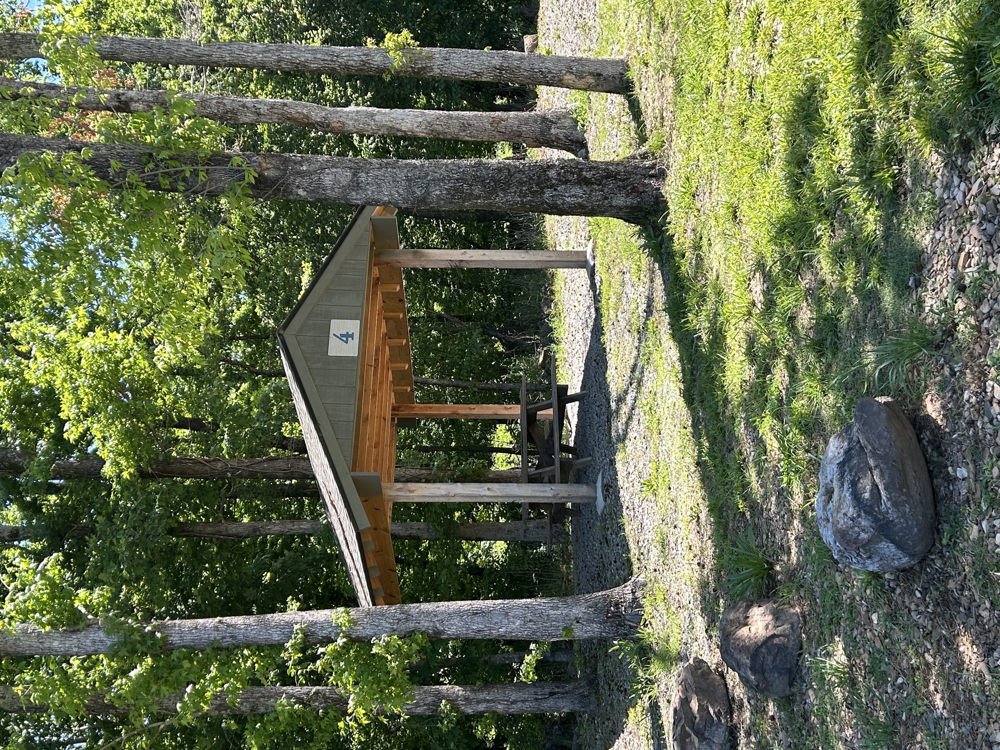 Image for ROUND THE BEND RV Campsite # 4