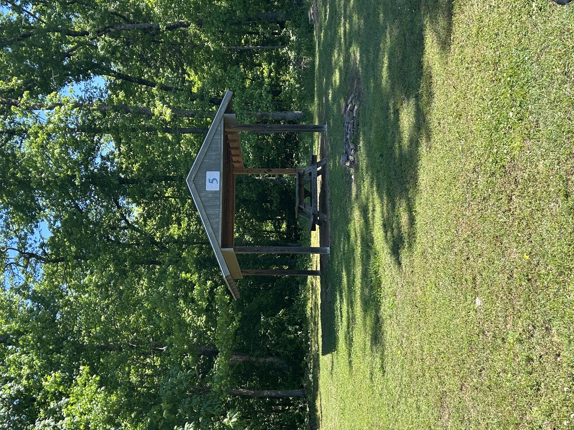 Image for ROUND THE BEND RV Campsite #5