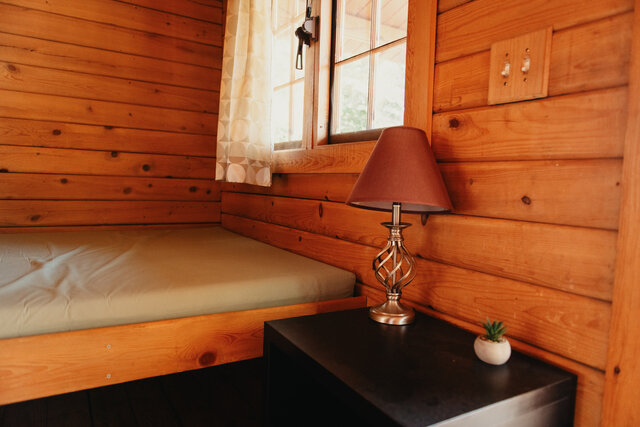 Image 7 for C2) Lakeview Camping Cabin