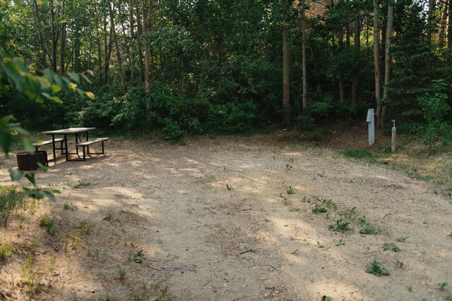 Image 2 for VL-04) Back In Premium Lakeview Power, Water & Sewer 30 AMP