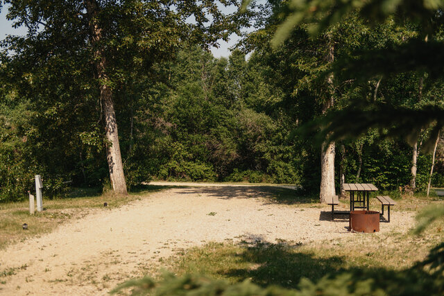 Image 2 for BV-40) Pull Through Power, Water & Sewer 30 AMP