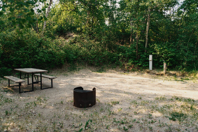 Image 2 for VL-10) Back In Power, Water & Sewer 30 AMP