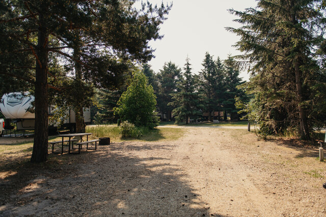 Image 2 for BV-27) Pull Through Power, Water & Sewer 30 AMP