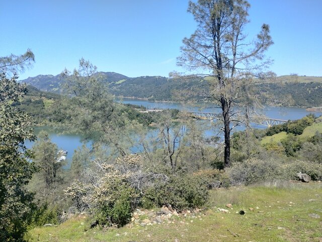 Image 2 for 09) Large Lakeview Campsite 9