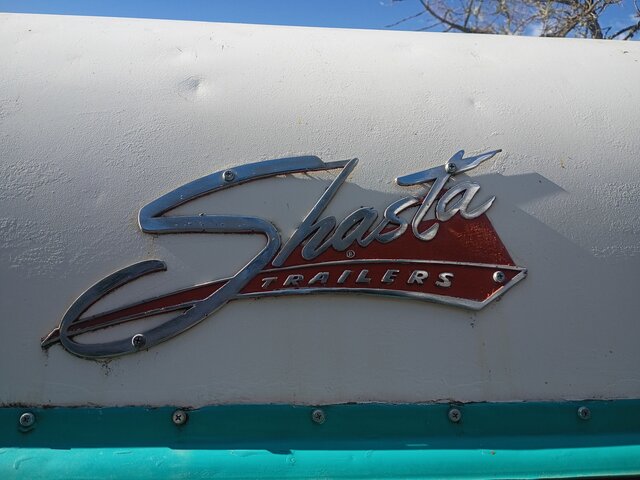 Image 4 for 03) 1961 Shasta Airflyte site 3