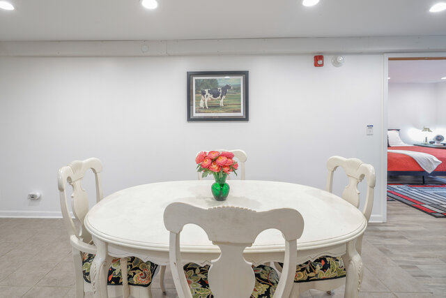 Image 19 for The Red King Room with Attached Luxury Bathroom