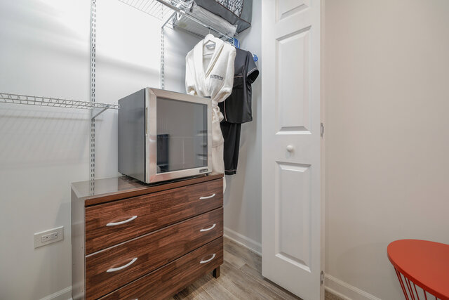 Image 7 for The Red King Room DETACHED PRIVATE Bathroom