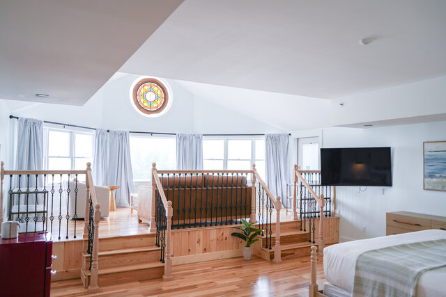 Image 2 for Harborview King Suite Waterview and Balcony