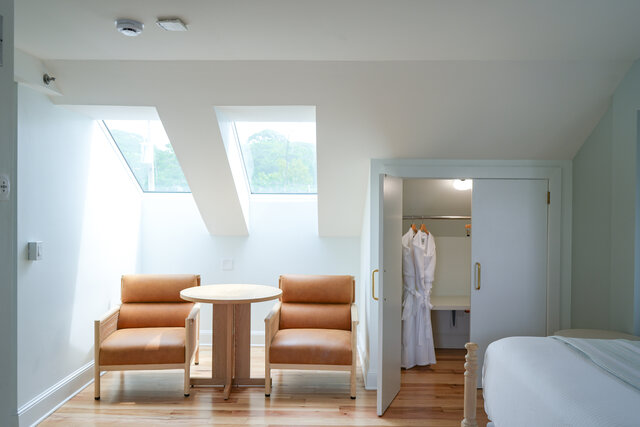 Image 2 for Harborview King Waterview