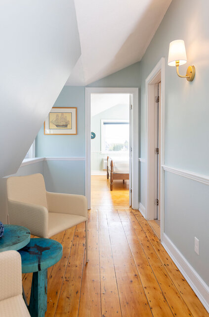 Image 2 for Junior King Suite