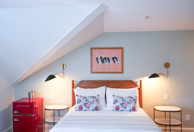 Image 1 for Harborview Queen Partial Waterview