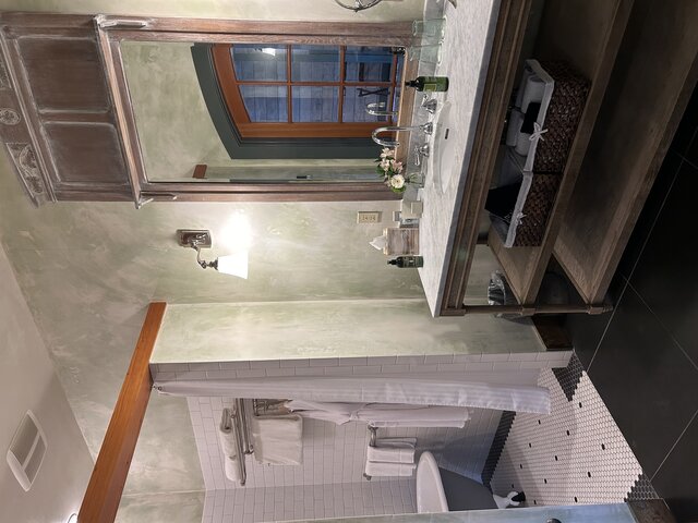 Image 6 for CARRIAGE HOUSE SUITE