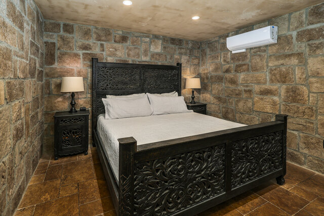 Image 3 for Room #1 King