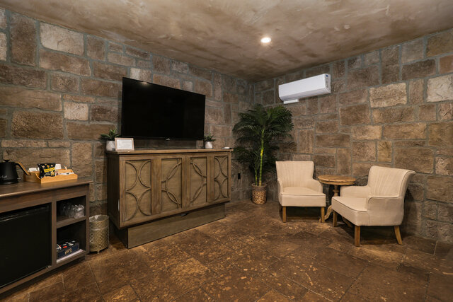 Image 4 for Room #1 King