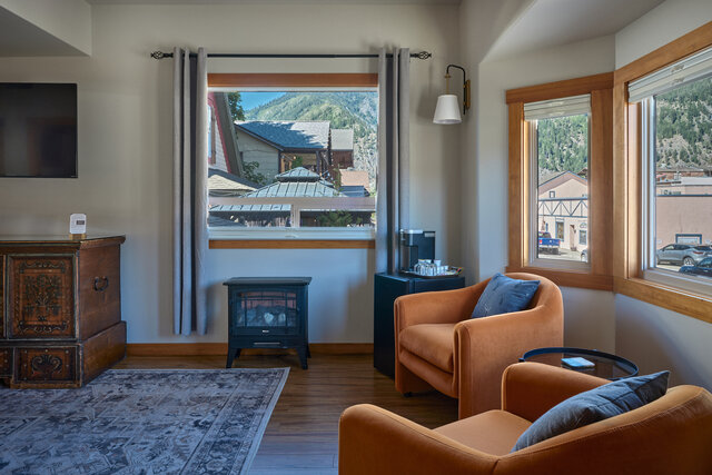 Solstice Suite Living Room Bay Window Area