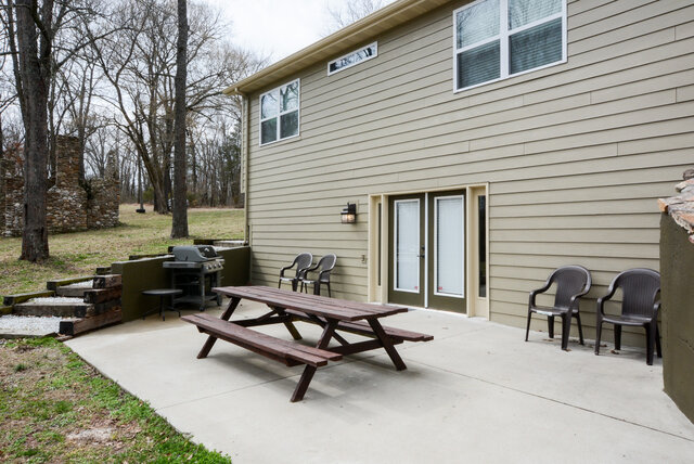 Image 6 for Long Beach Lake Lodge