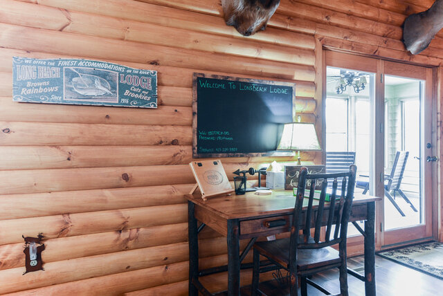 Image 16 for Long Beach Lake Lodge