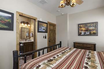 Image 13 for New Lake Lodge with Hot Tub & Games