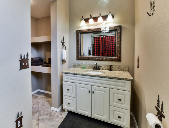 Image 24 for Newton Lake Lodge