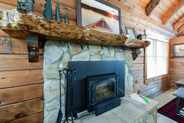 Image 24 for Cozy Branson Cabin with Hot Tub