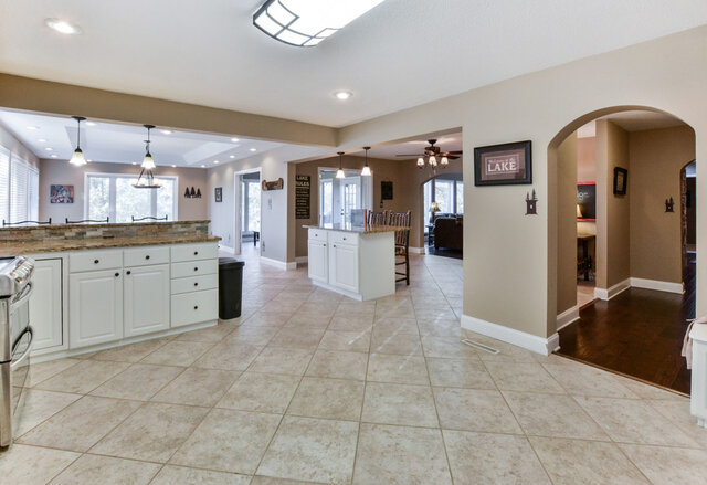 Image 9 for Newton Lake Lodge