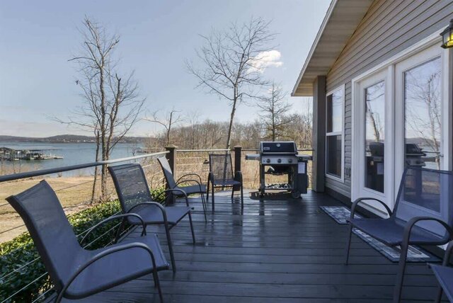 Image 9 for Scenic Cove Lake Front Lodge