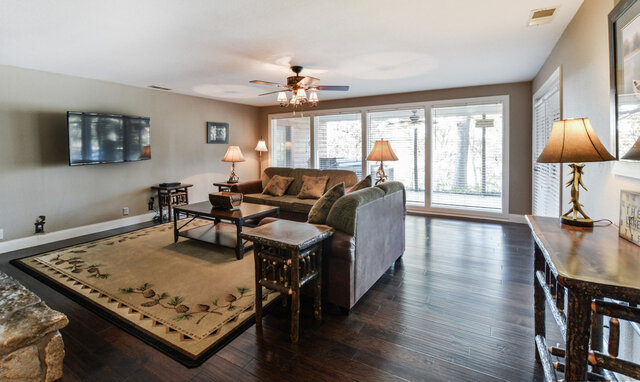 Image 25 for Newton Lake Lodge