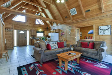 Image 9 for Rustic Cabin w/ Hot Tub & Pool Acess