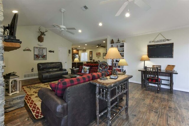 Image 23 for Scenic Cove Lake Front Lodge