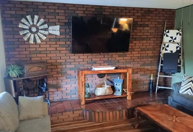 Image 2 for Whispering Pines