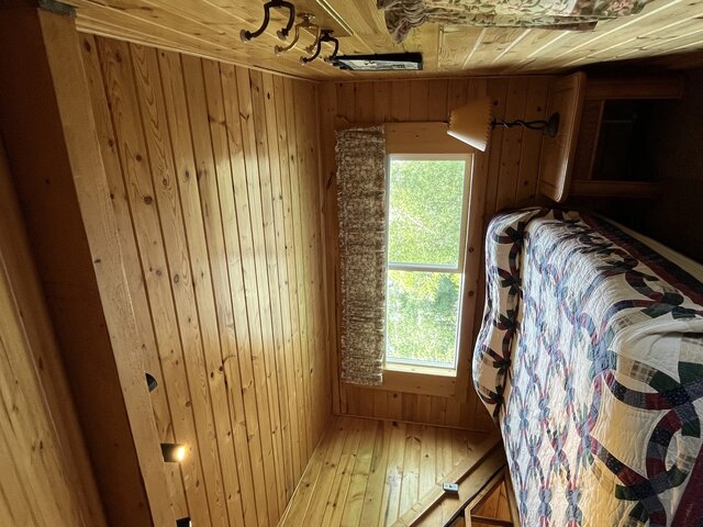 Image 16 for Loon's Nest Cabin