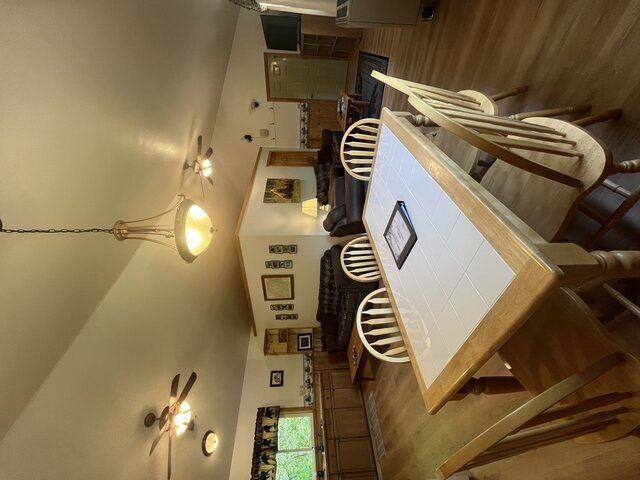 Image 3 for Beaver's Hideaway Cabin