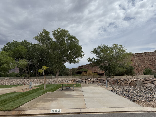 Image 1 for A562 Clark Ave. 50ft Premium Back In - A562