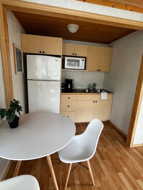 Image 4 for CA2) Cabin 2