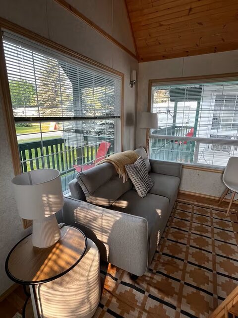 Image 2 for CA2) Cabin 2