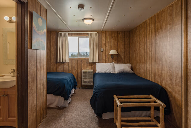 Image 2 for Adventure Lodge Room 3 (Mountain View)