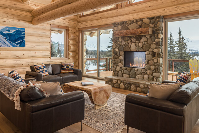 Image 4 for Moose Cabin Room 18