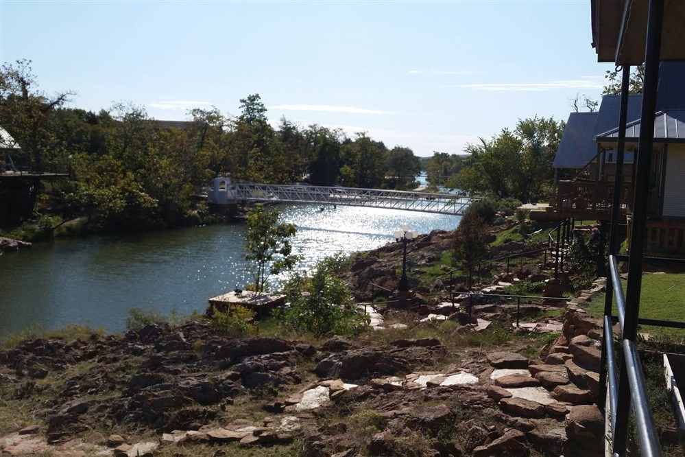 Medicine Park Rentals in Medicine Park, Oklahoma Creekside Cabin