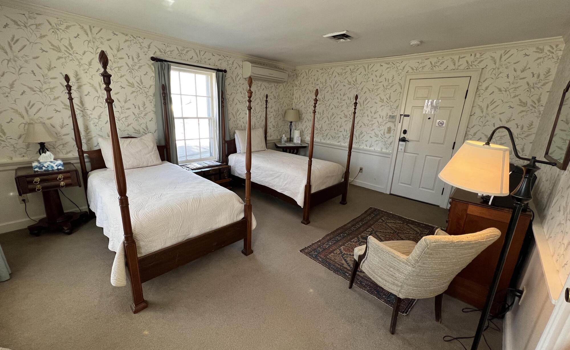 Image for 14 Guest Room 14