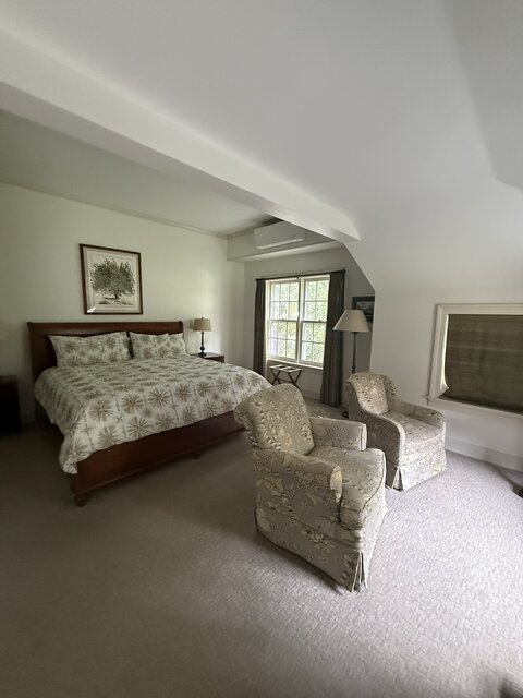 Image 1 for 06 Guest Room 6