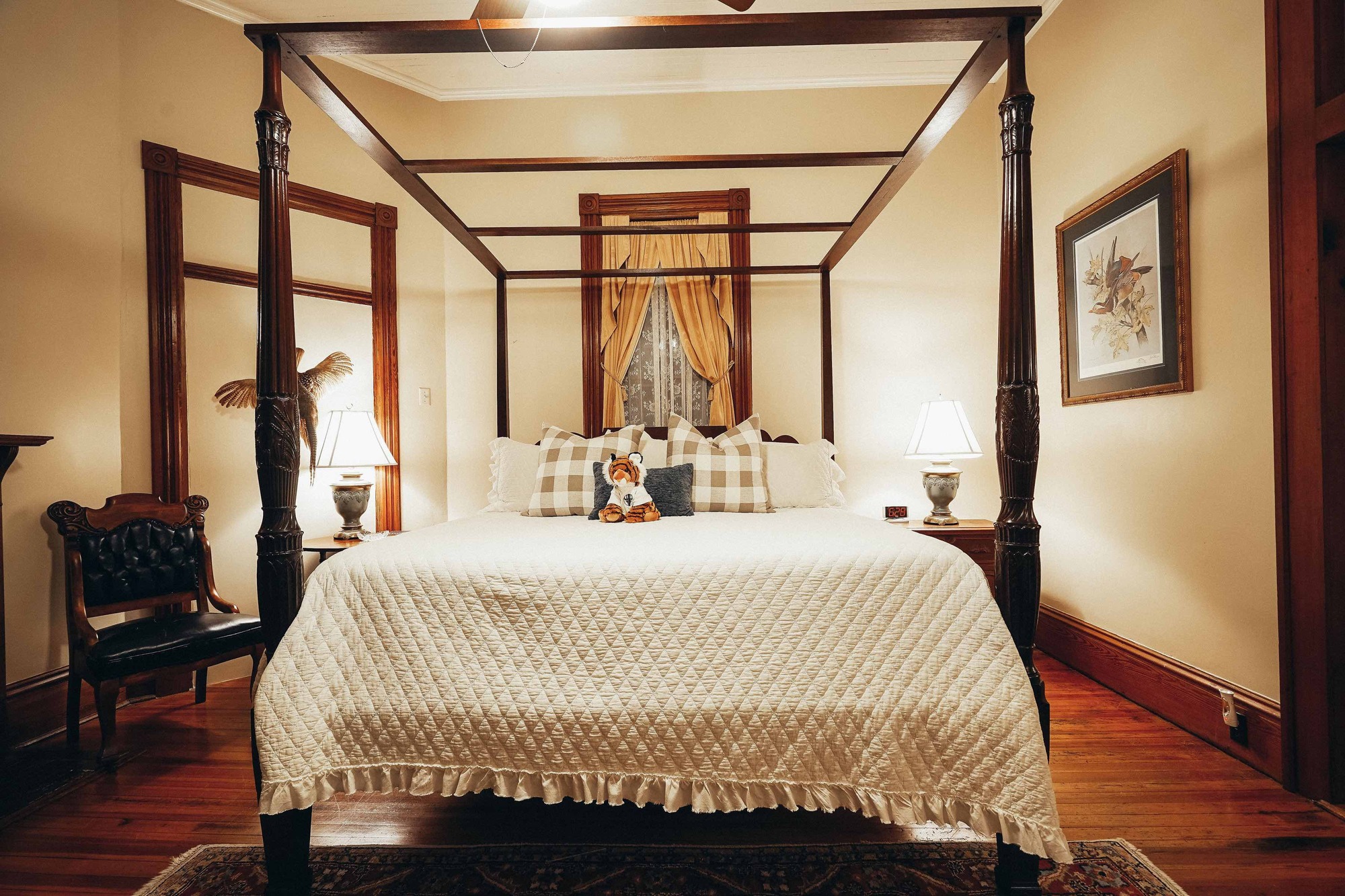 Crenshaw Guest House in Auburn, Alabama Nichols Room