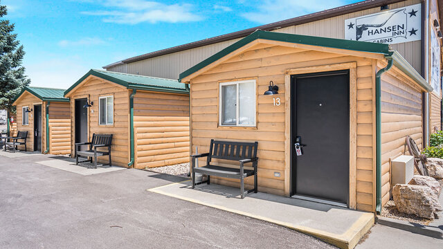 Hansen Inn & Cabins Cabin